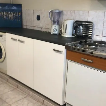 Coastal Charm In Kastel Kambelovac With Terrace & Sea Views Holiday home Kastela